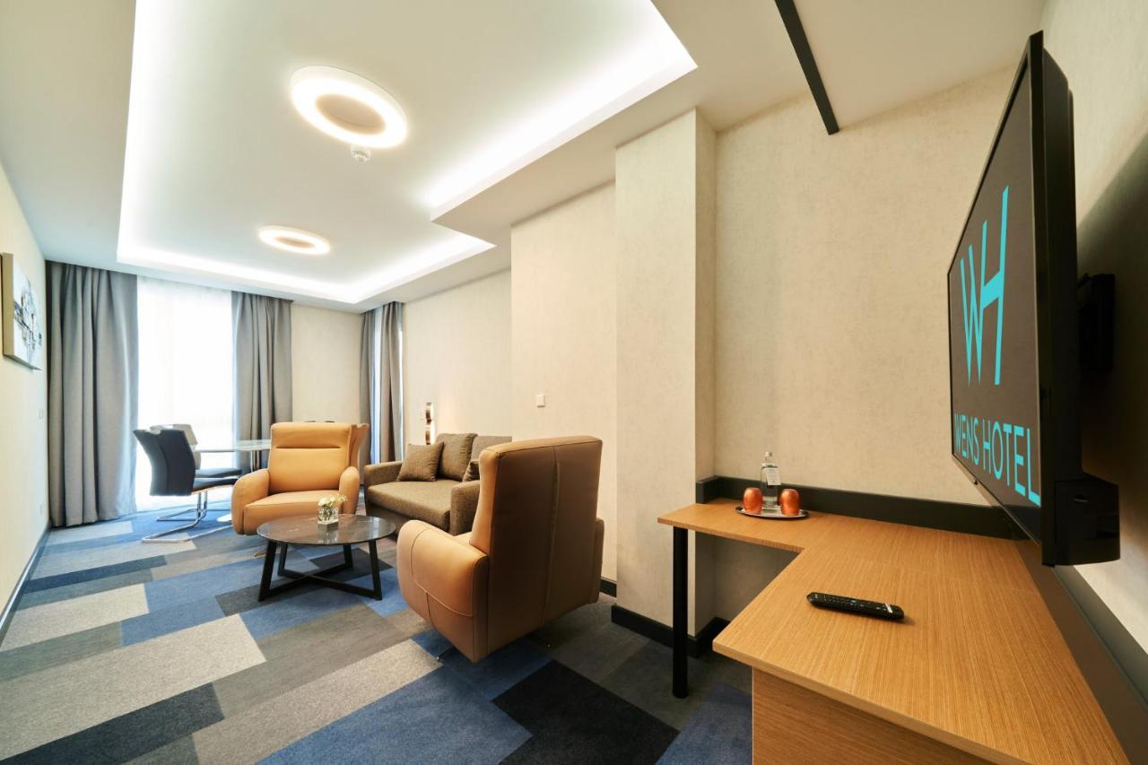 Wens Hotel マインツ エクステリア 写真